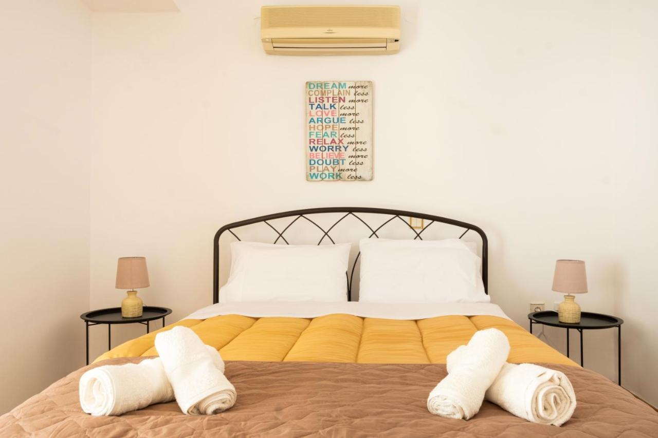 The Home Sweet Home - Family Friendly 2 Floor Apartment Kalamata Eksteriør billede