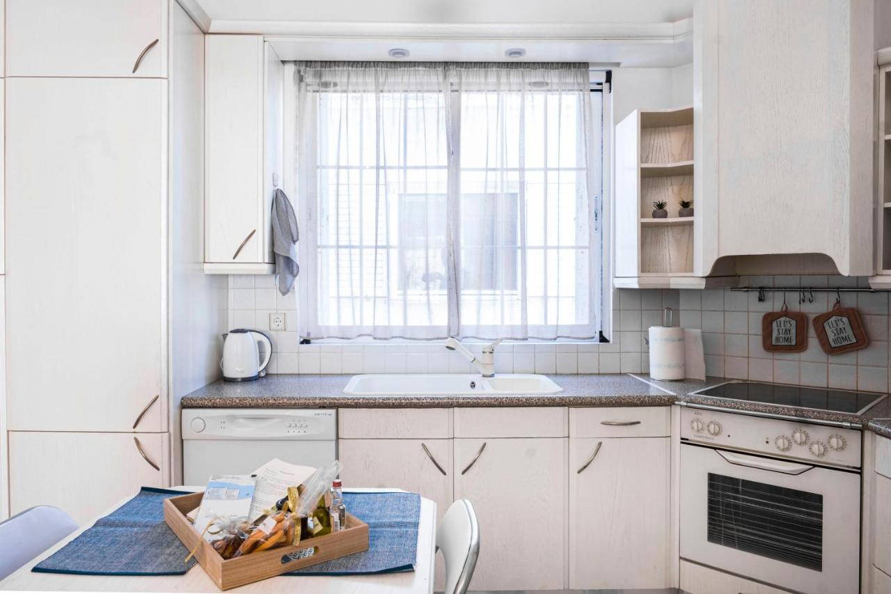 The Home Sweet Home - Family Friendly 2 Floor Apartment Kalamata Eksteriør billede